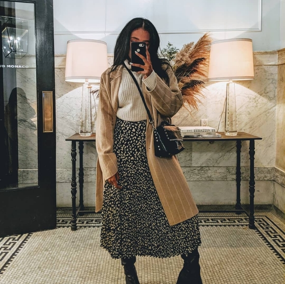 Beautiful  Evening Maxi Skirt - Picture 1 of 2